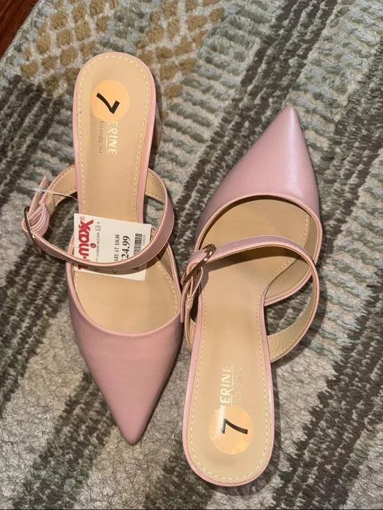 Pink Pointed-Toe Slingback Heels - Picture 3 of 3